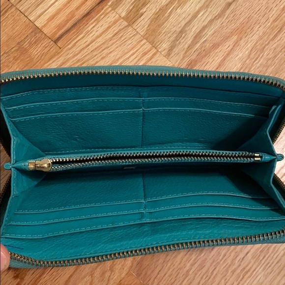 Tory Burch used wallet - Picture 3 of 6